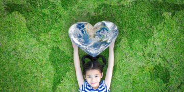 What It Means To Be Green – How To Shop Green